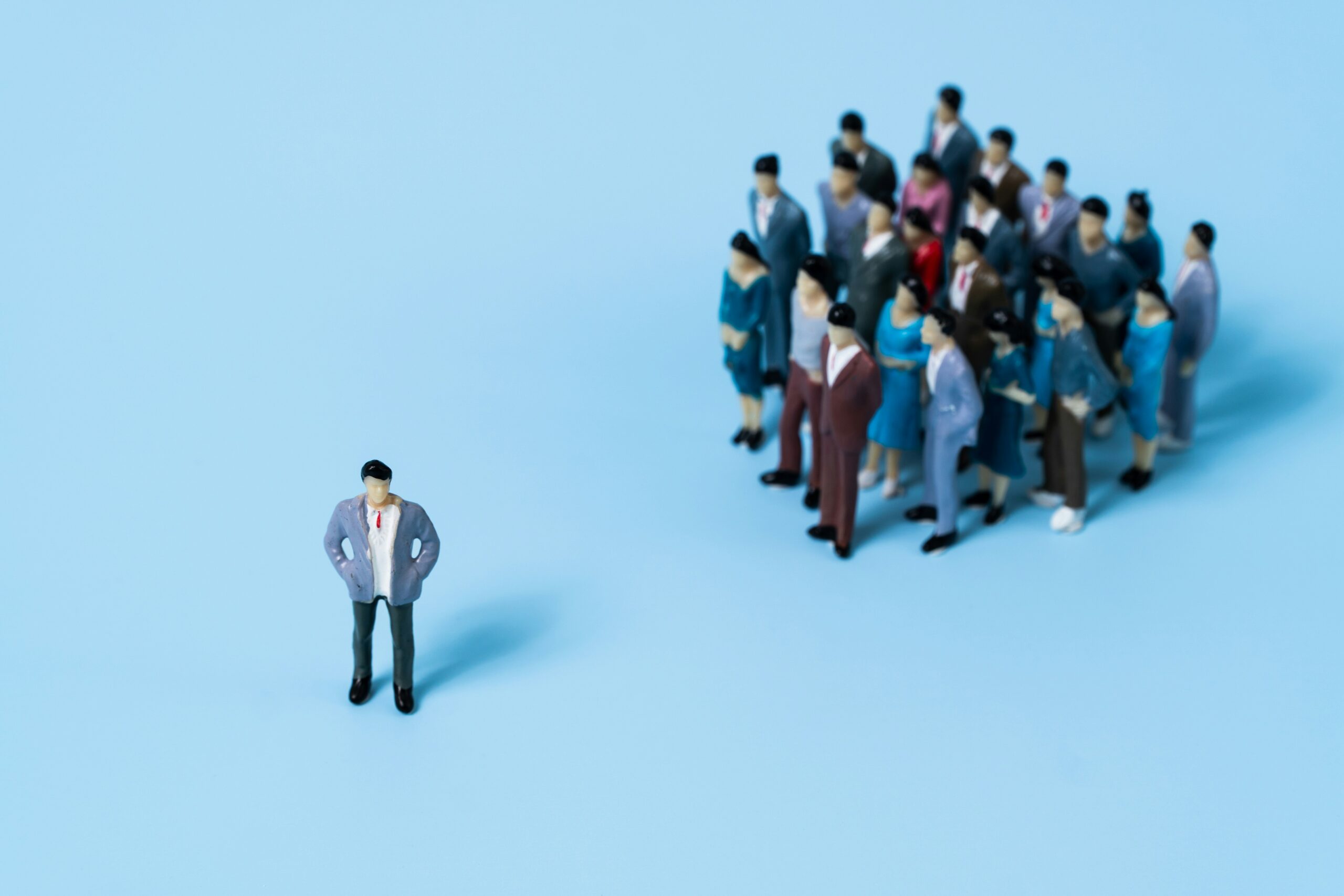 コラム「人材戦略をどう考えるか」をアップしました。
